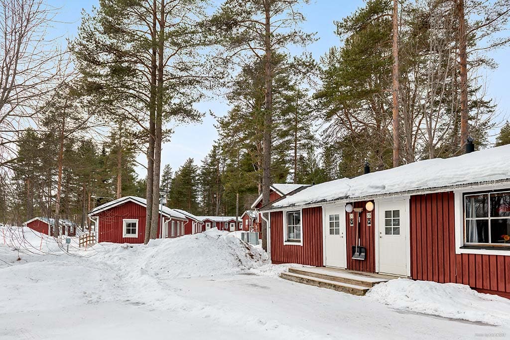 Vintersemester i Luleå – stuga med bastu vid älven