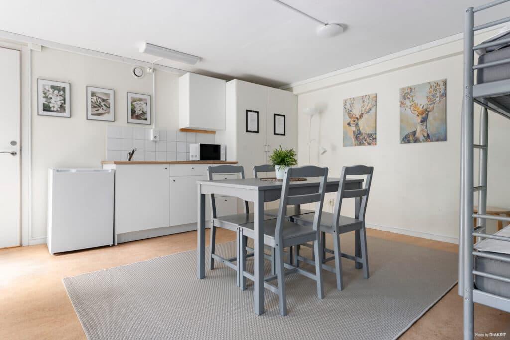 Vaesteraas_Cabins_Backlängan_2026