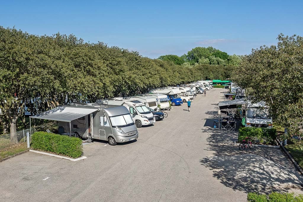 Motorhome camping in Malmö with electricity