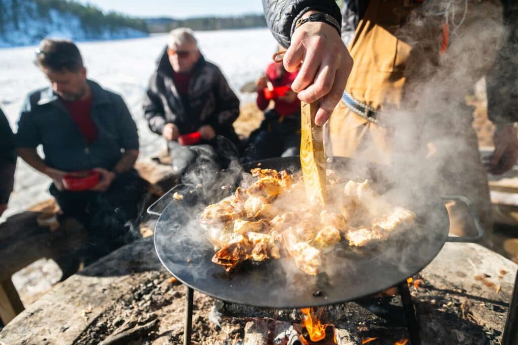 Vinteraktiviteter och matlagning i Lycksele på First Camp Ansia