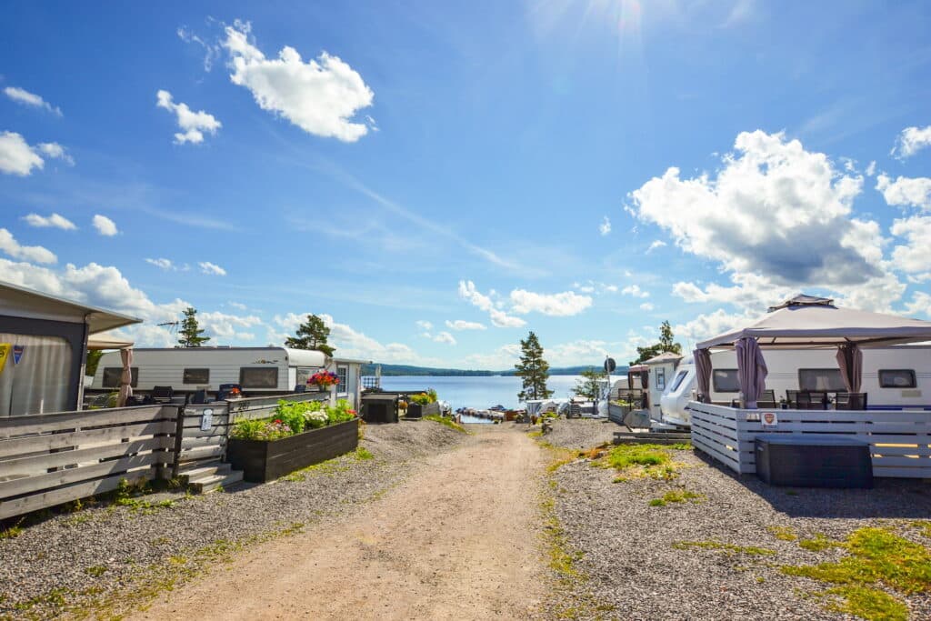 Familjevänligt campingområde på Haganäset - Charlottenberg
