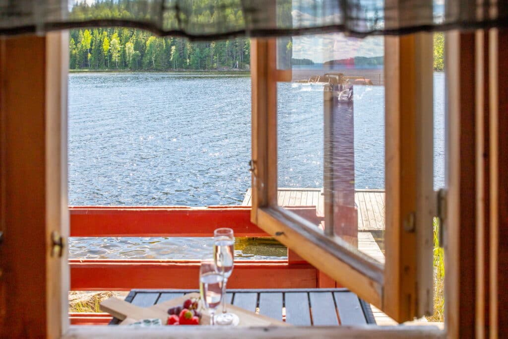 Bastu med sjöutsikt på campingen Sommarvik - Årjäng